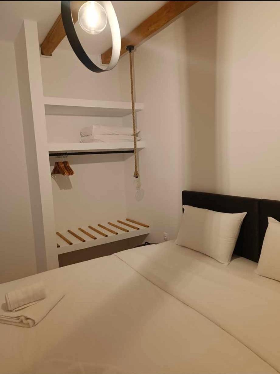 Bay'S Aparthotel Spétses Екстериор снимка