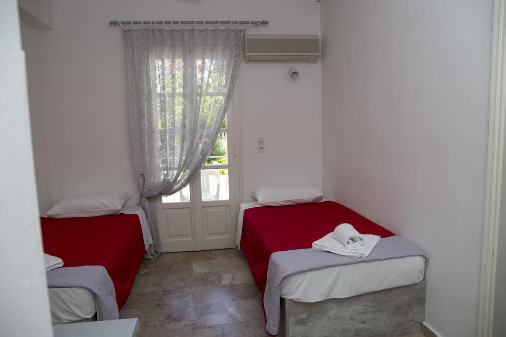 Bay'S Aparthotel Spétses Екстериор снимка